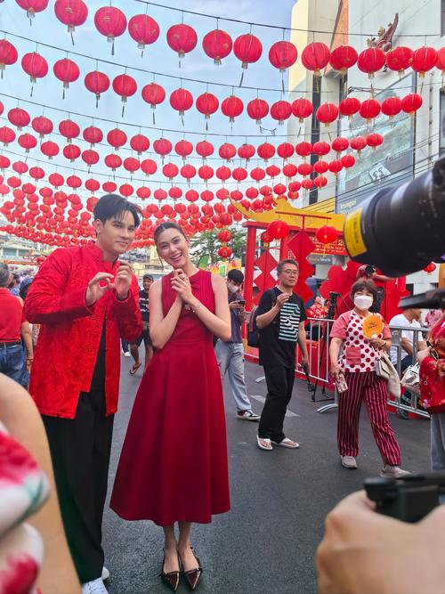 唐人街多人视频