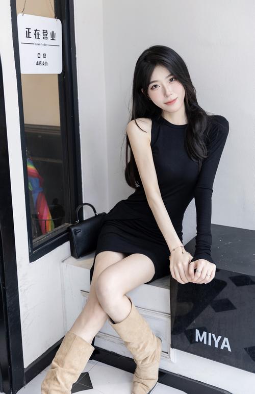 美女任你摆弄截图