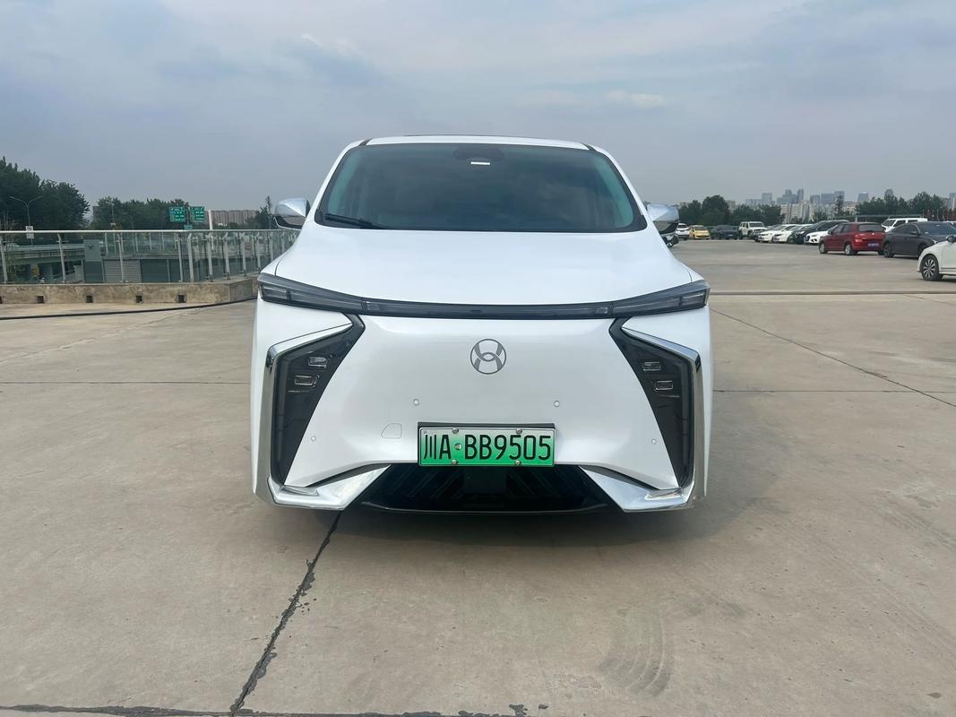 合众汽车最新版 v6.4.3安卓版[网盘资源]