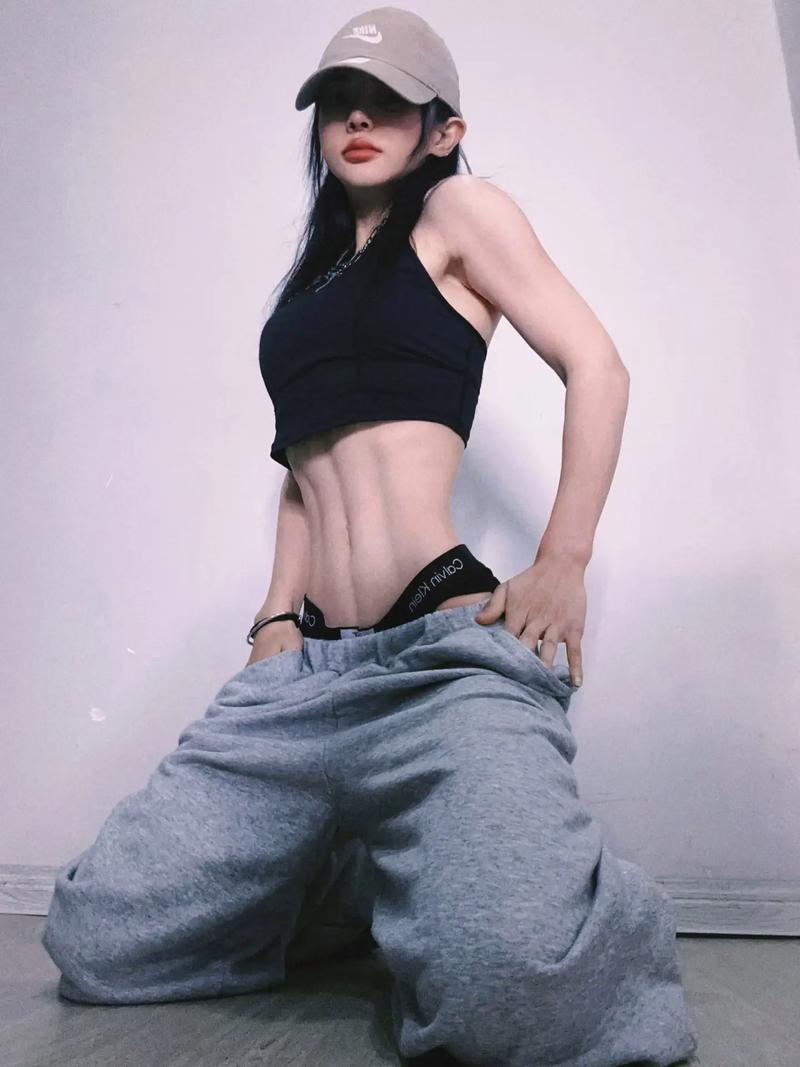 腹肌撕裂者x下载
