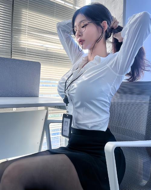 qq小秘书下载
截图