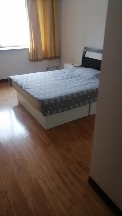 大连租房网
截图