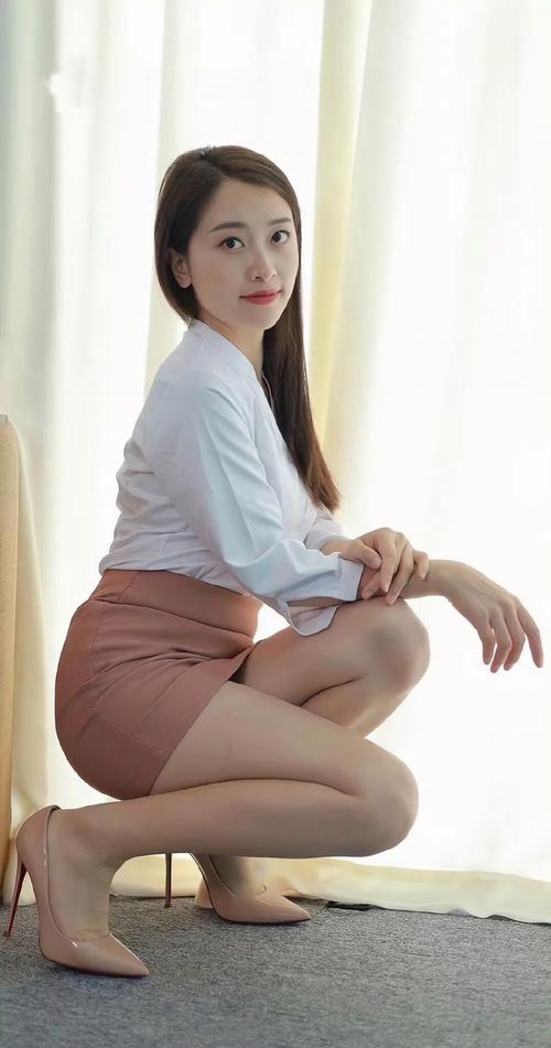 同居俏佳人下载2026最新
