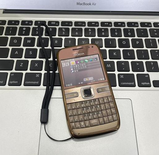 e72i主题下载2026最新
