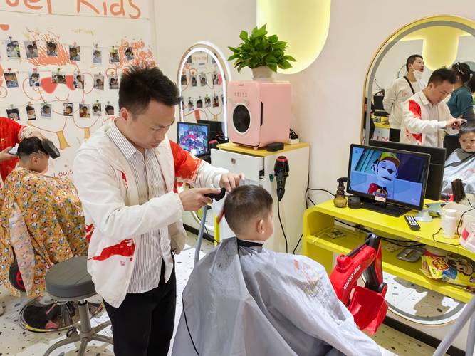 婴儿理发店2026最新版
