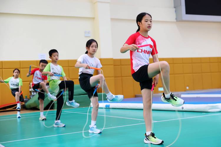 小学生跳绳视频2026
