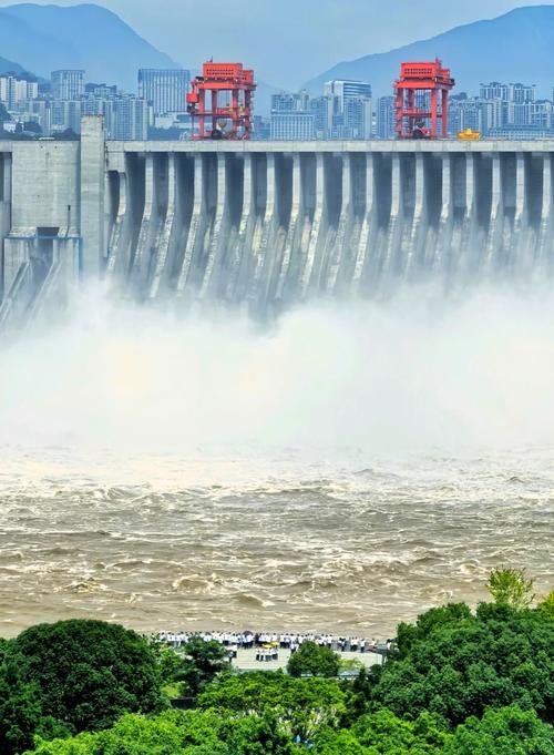 长江三峡大坝泄洪视频2026