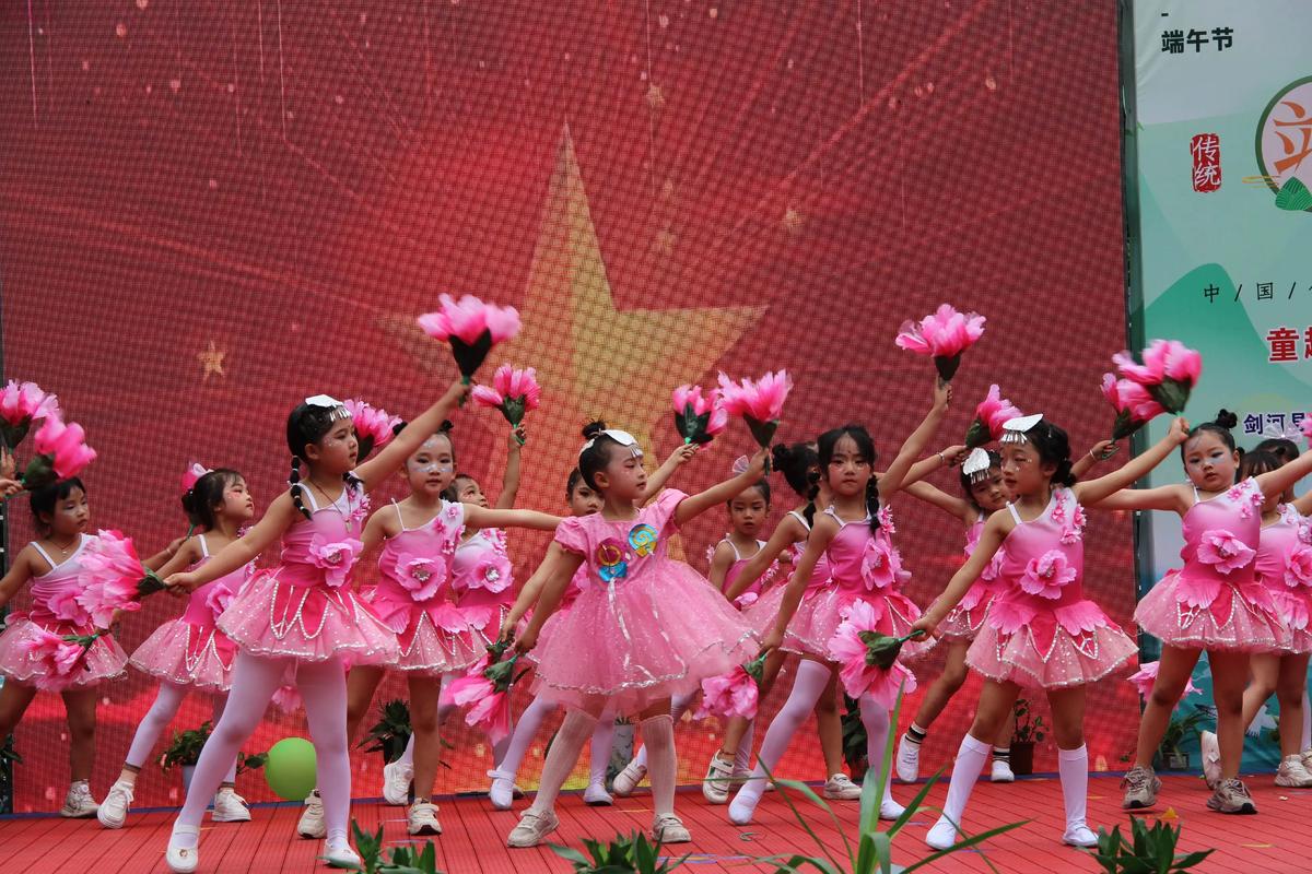 幼儿园小班六一舞蹈视频大全2026
