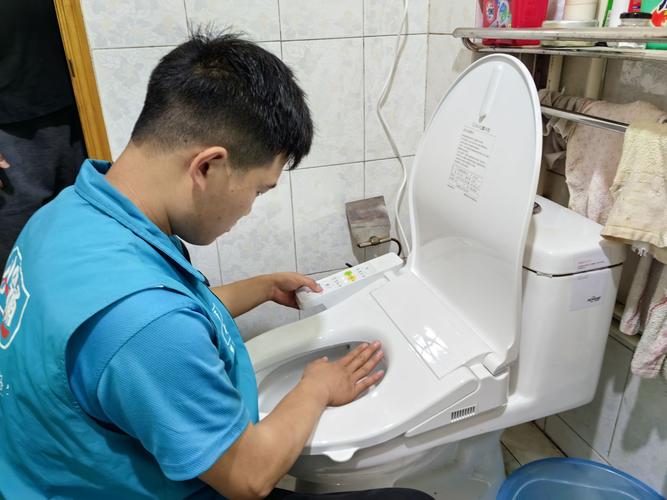 马桶盖安装视频2026