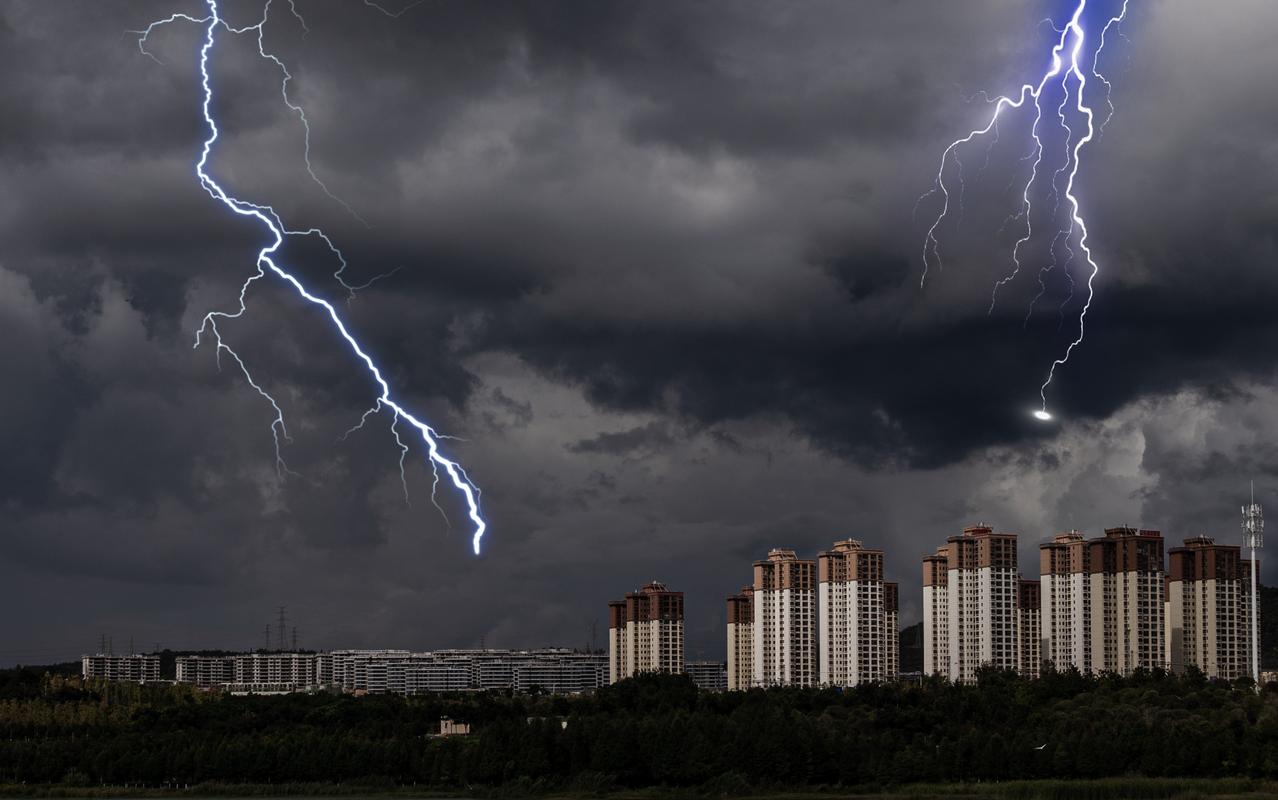 雷雨视频2026