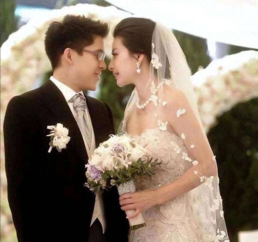 霍启刚郭晶晶结婚视频2026