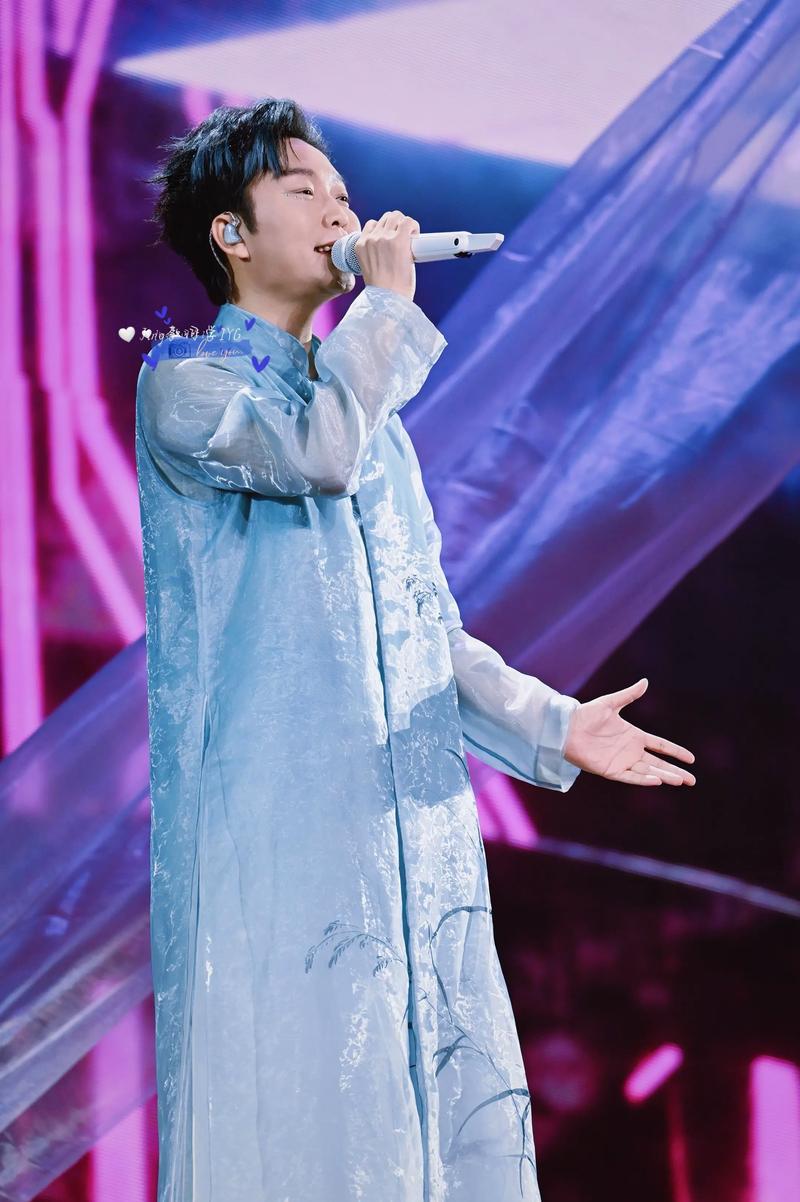 李玉刚演出视频完整版2026